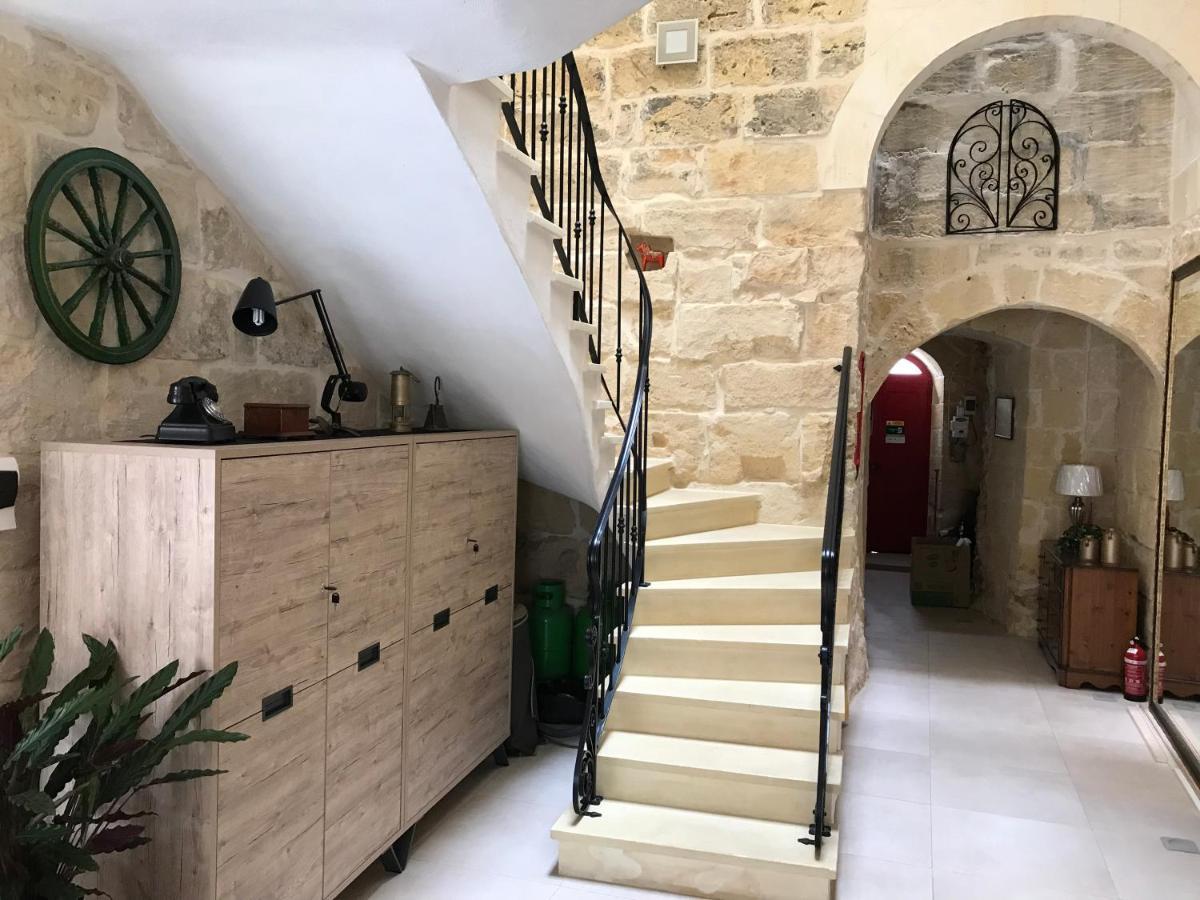 Xagħra The Cloisters Bed And Breakfast المظهر الخارجي الصورة