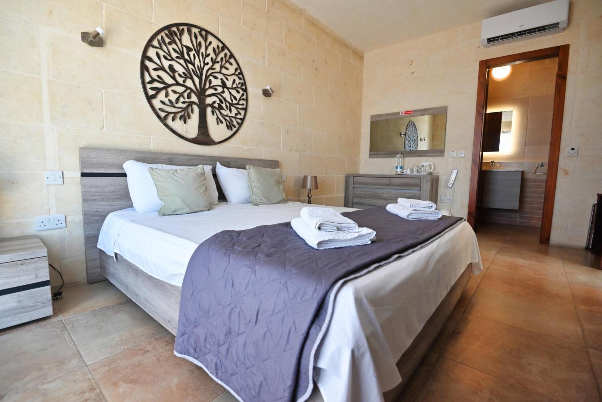 Xagħra The Cloisters Bed And Breakfast المظهر الخارجي الصورة